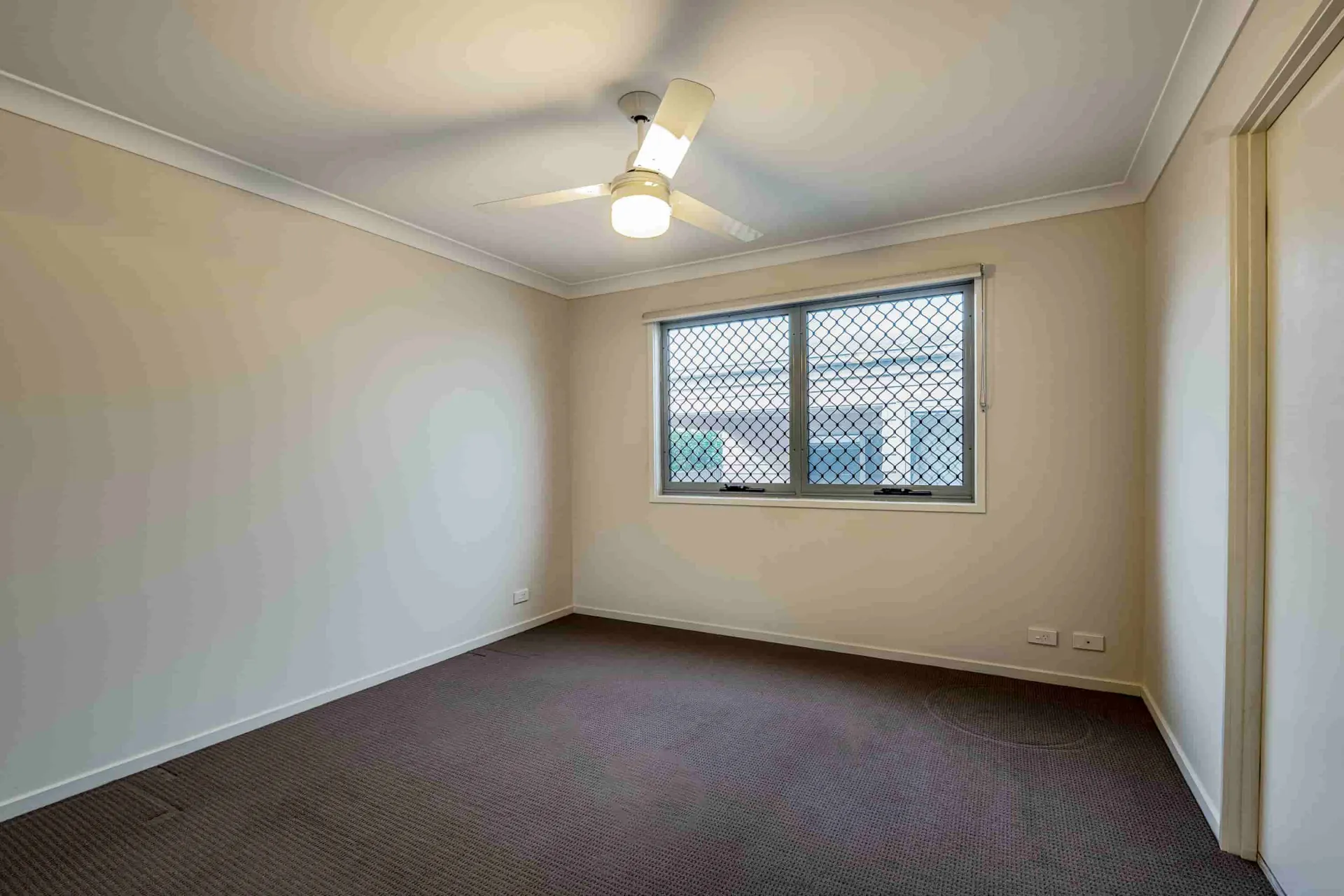 edroom 2 before