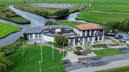 Video Bewerken voor Makelaars: Zo Maak je een Dronevideo die het Perceeloverzicht écht laat zien